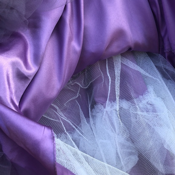 STUNNING Prom dress size 4 - Picture 13 of 16